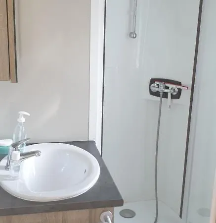 Location Mobilhome Naturiste Montalivet Taxe De Sejour Et Droit D Entree A Regler Au Camping En Plus * Vendays-Montalivet